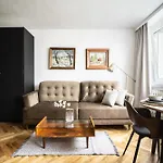 Style By Arrenda Apartment *