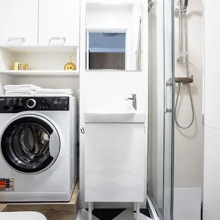 Style By Arrenda ורשה