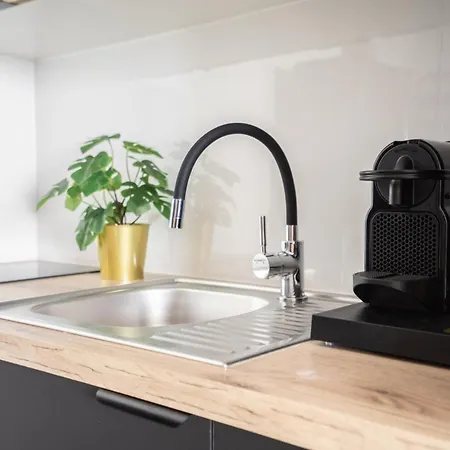 Apartment Style By Arrenda Warschau